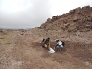 Campo 2016: Marco e Max contemplando um bloco