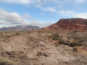 Campo 2016: Cerro Las Lajas desde a hoyada